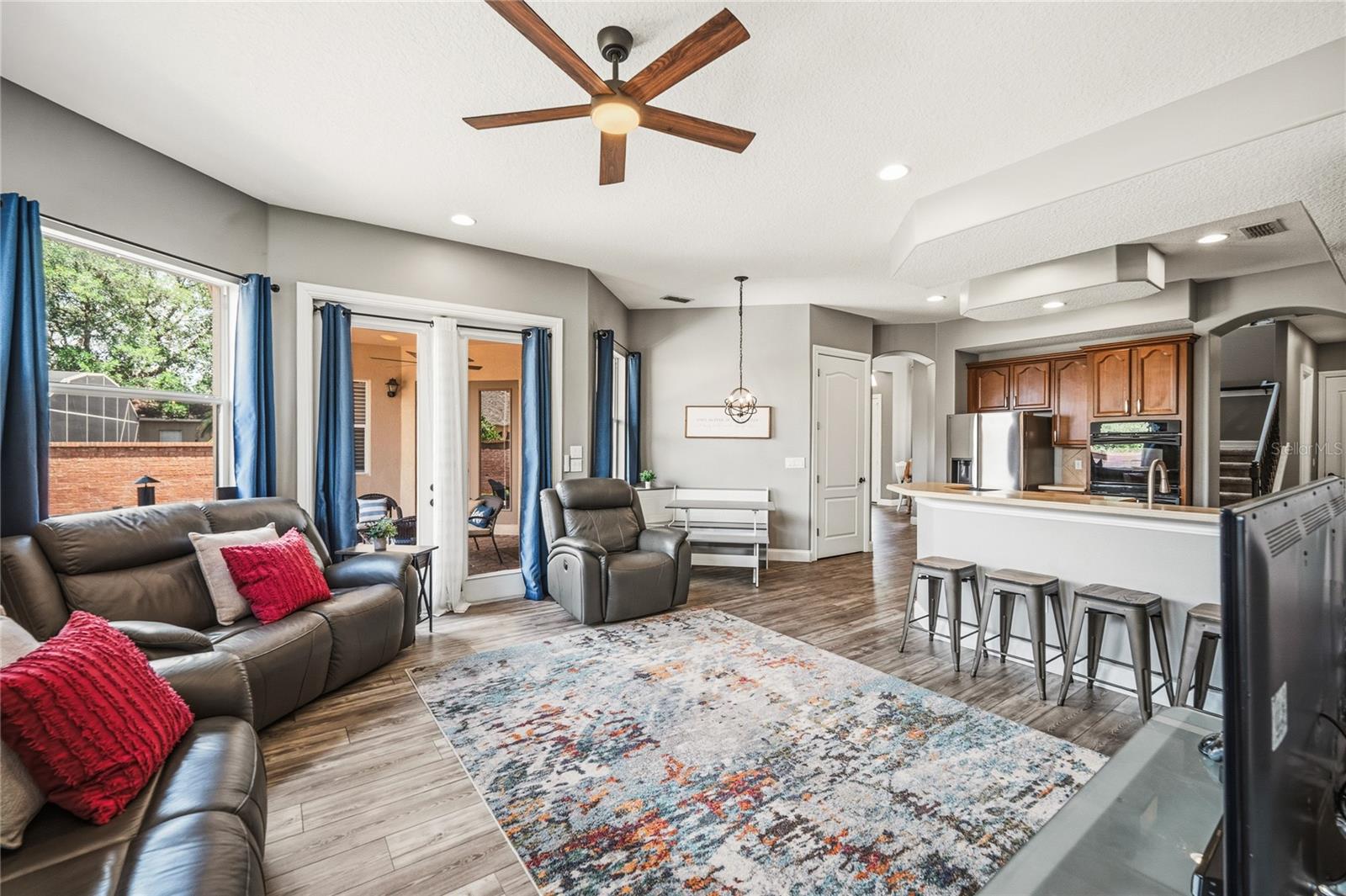BUCKINGHAM ESTATES - Residential