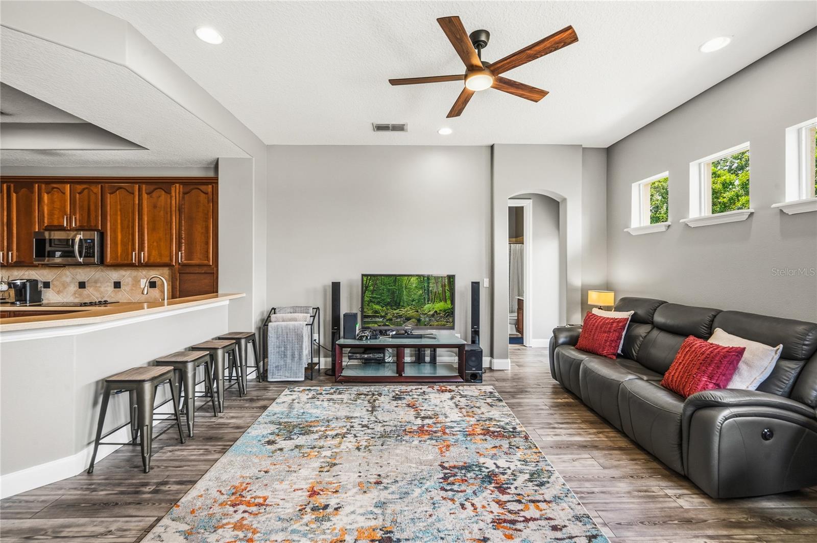 BUCKINGHAM ESTATES - Residential