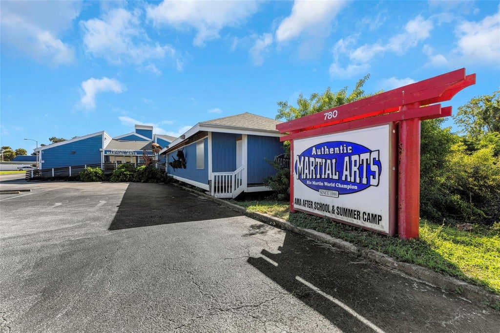 Photo of 780 N Missouri Avenue, Largo, FL 33770 (MLS # TB8562049)
