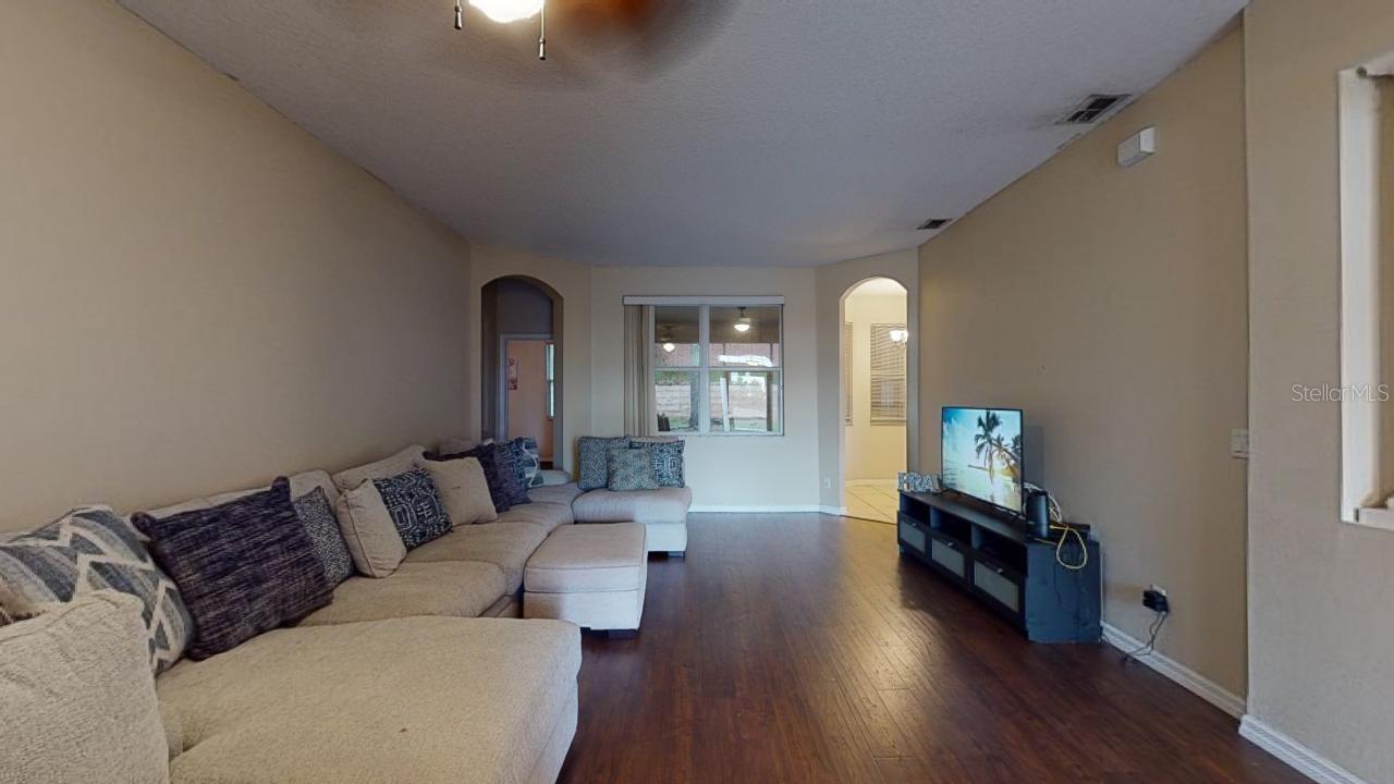 3552 MACAULEY COURT
