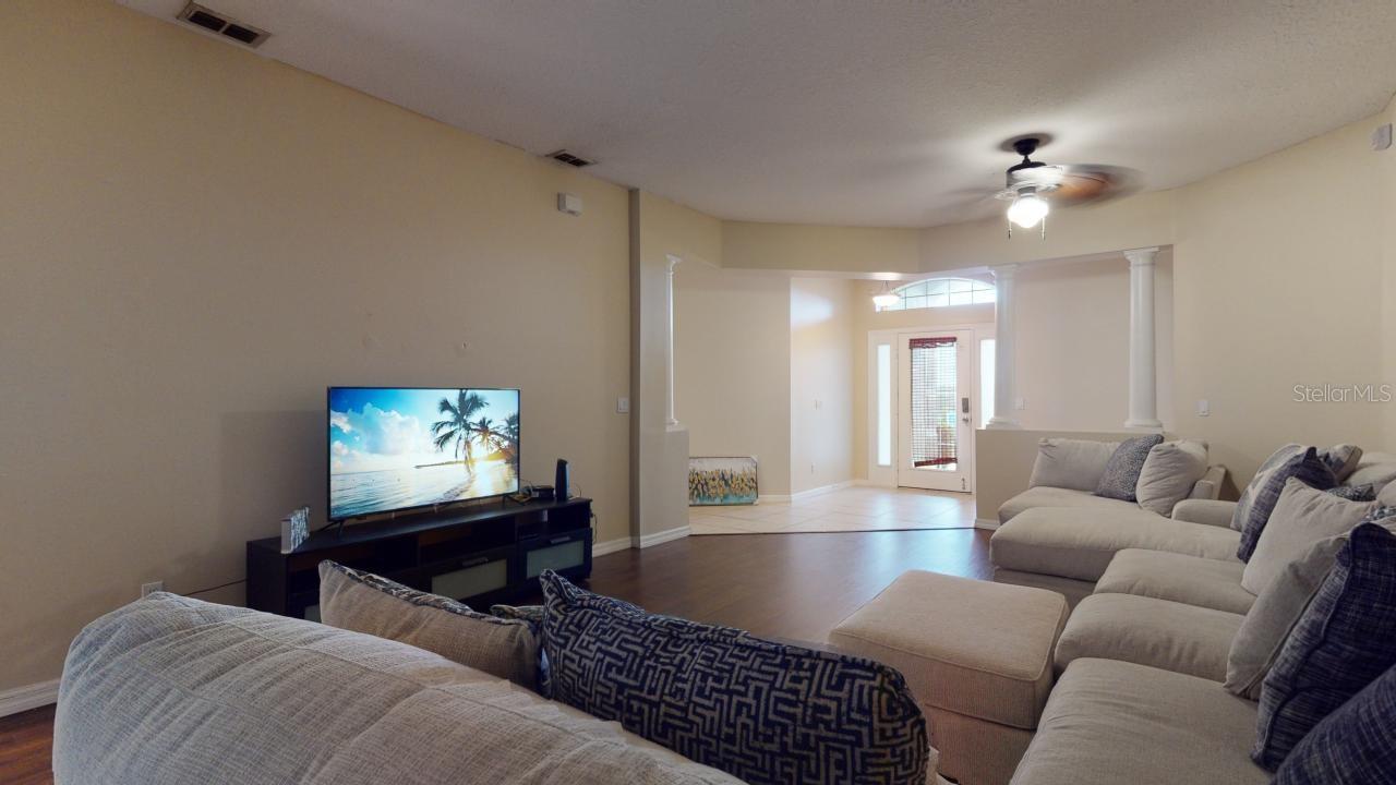 3552 MACAULEY COURT