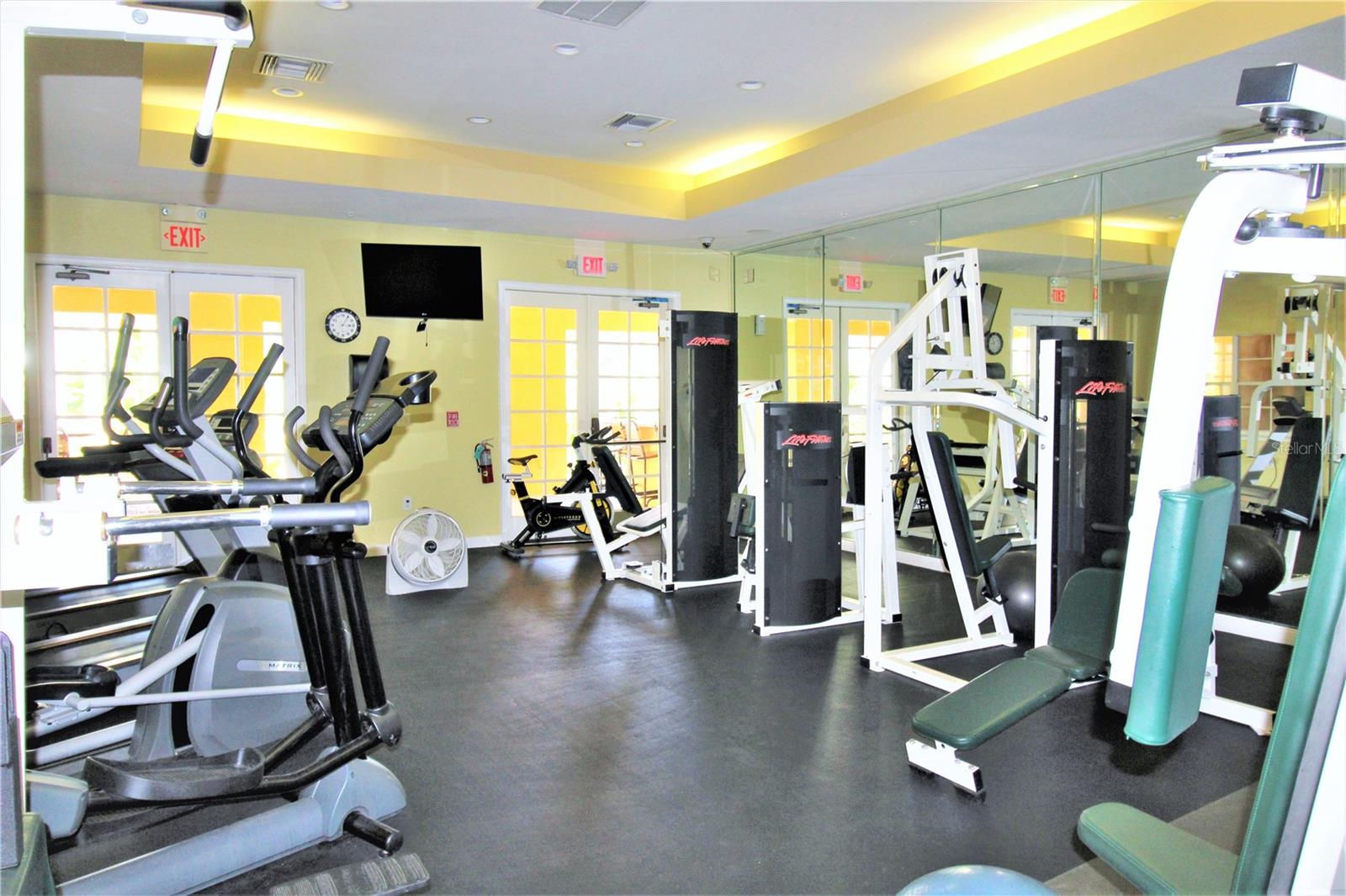 LAS PALMAS OF SARASOTA - Residential Lease