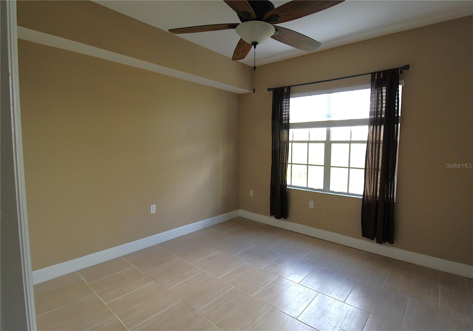 LAS PALMAS OF SARASOTA - Residential Lease