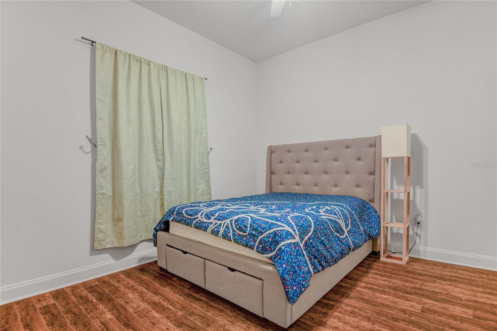 AUBURN HILLS - Residential