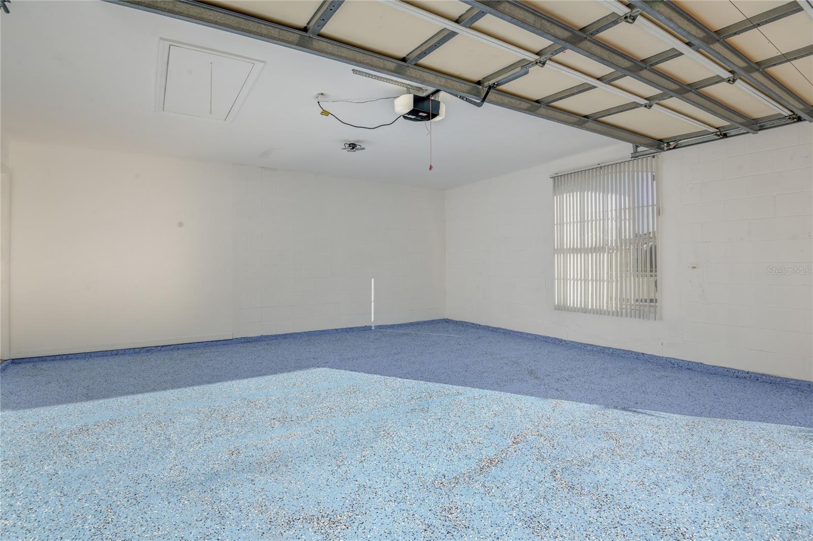 AUBURN HILLS - Residential