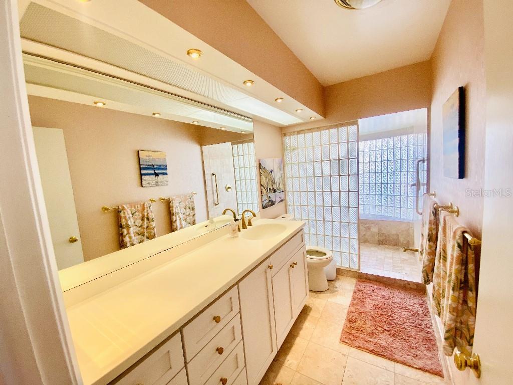 HARBOR BLUFFS SEC 2 - Residential