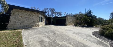 Photo of 307 Orangewood Lane, Largo, FL 33770 (MLS # TB8480403)