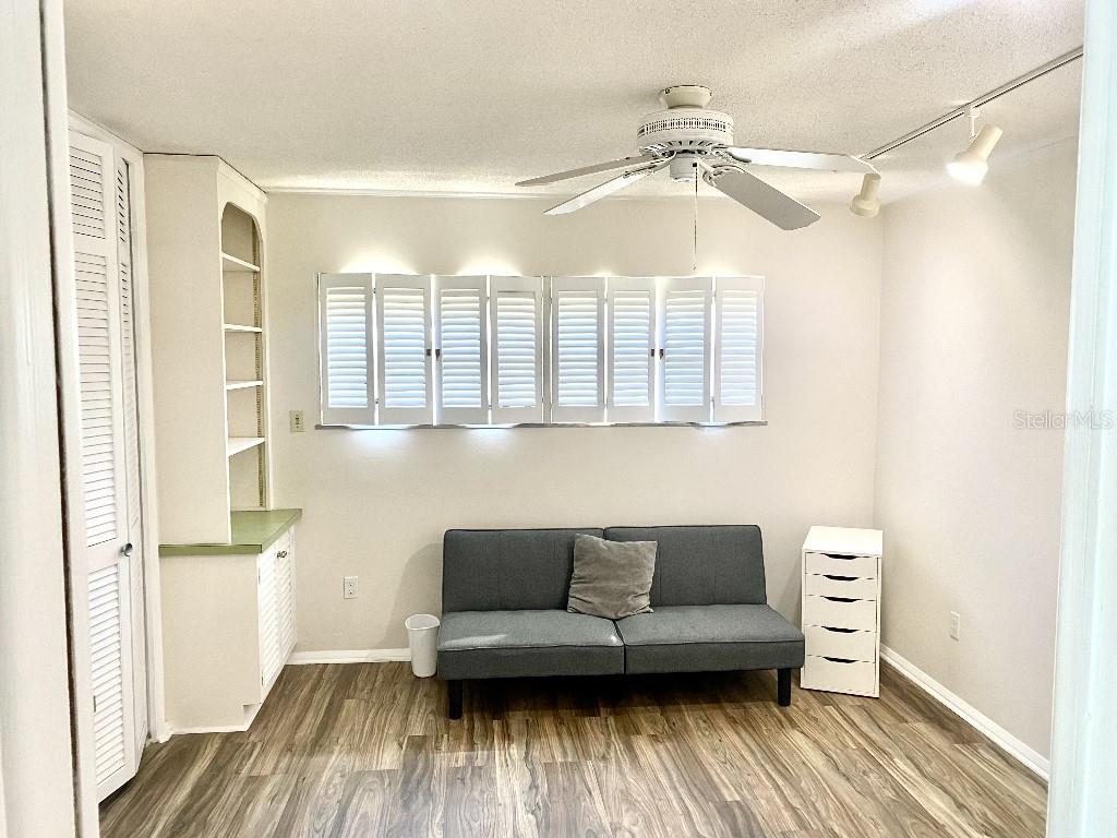 HARBOR BLUFFS SEC 2 - Residential