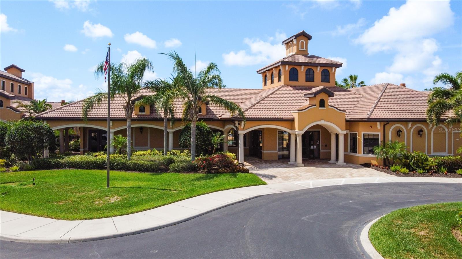 VENETIAN FALLS PH 2 - Residential