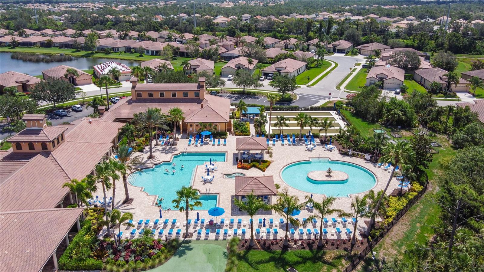 VENETIAN FALLS PH 2 - Residential