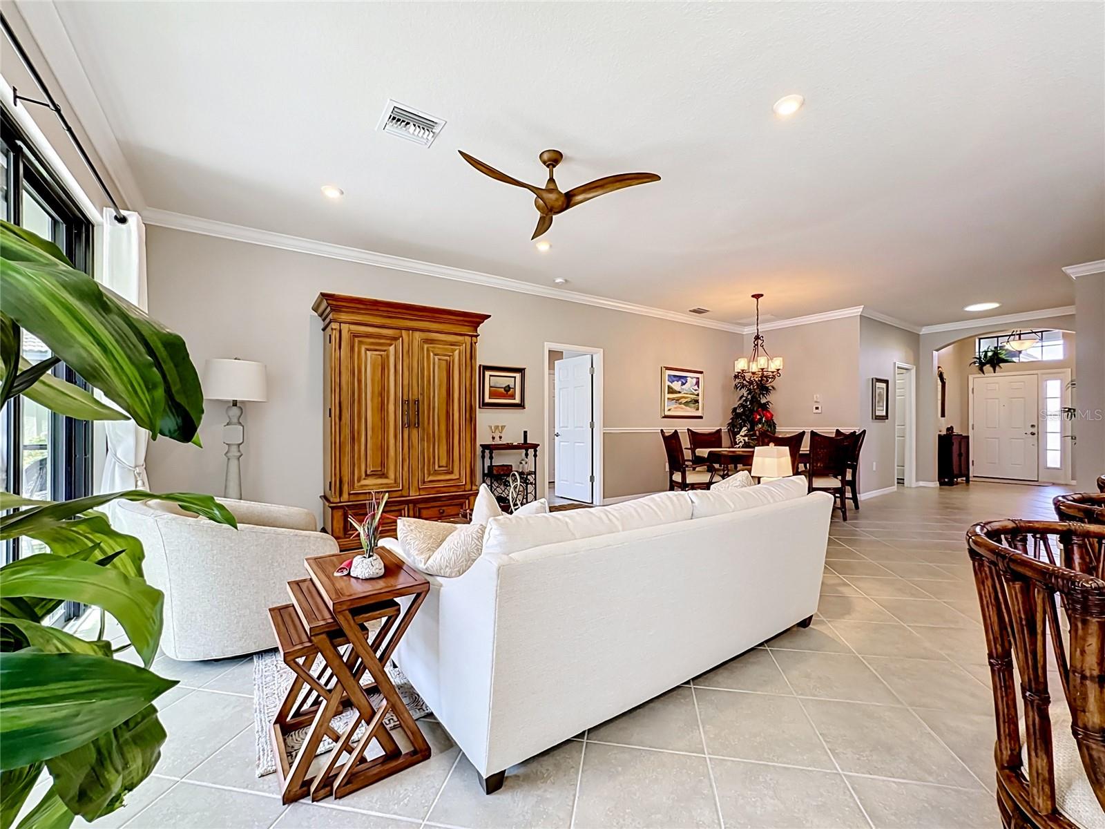 VENETIAN FALLS PH 2 - Residential