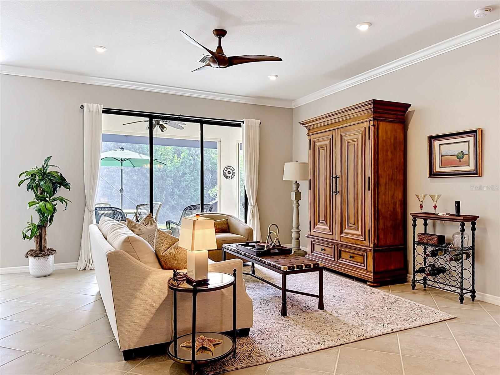 VENETIAN FALLS PH 2 - Residential