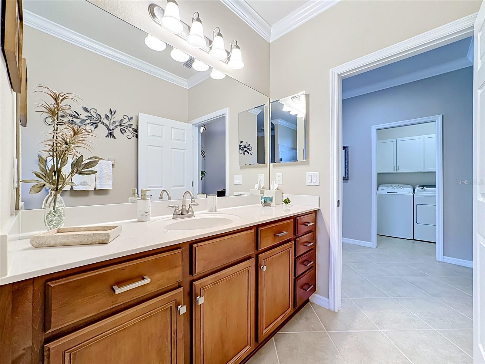 VENETIAN FALLS PH 2 - Residential