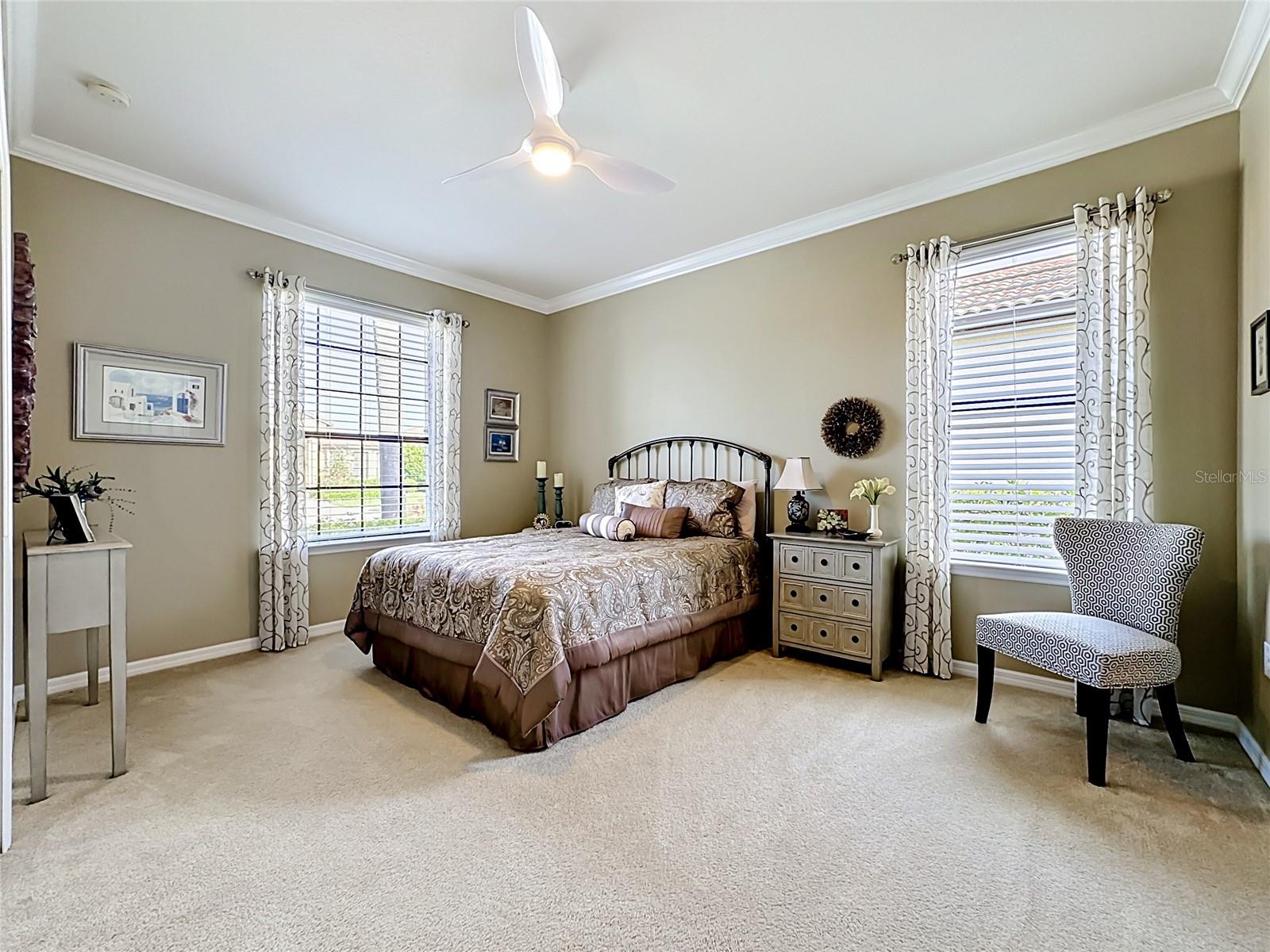 VENETIAN FALLS PH 2 - Residential