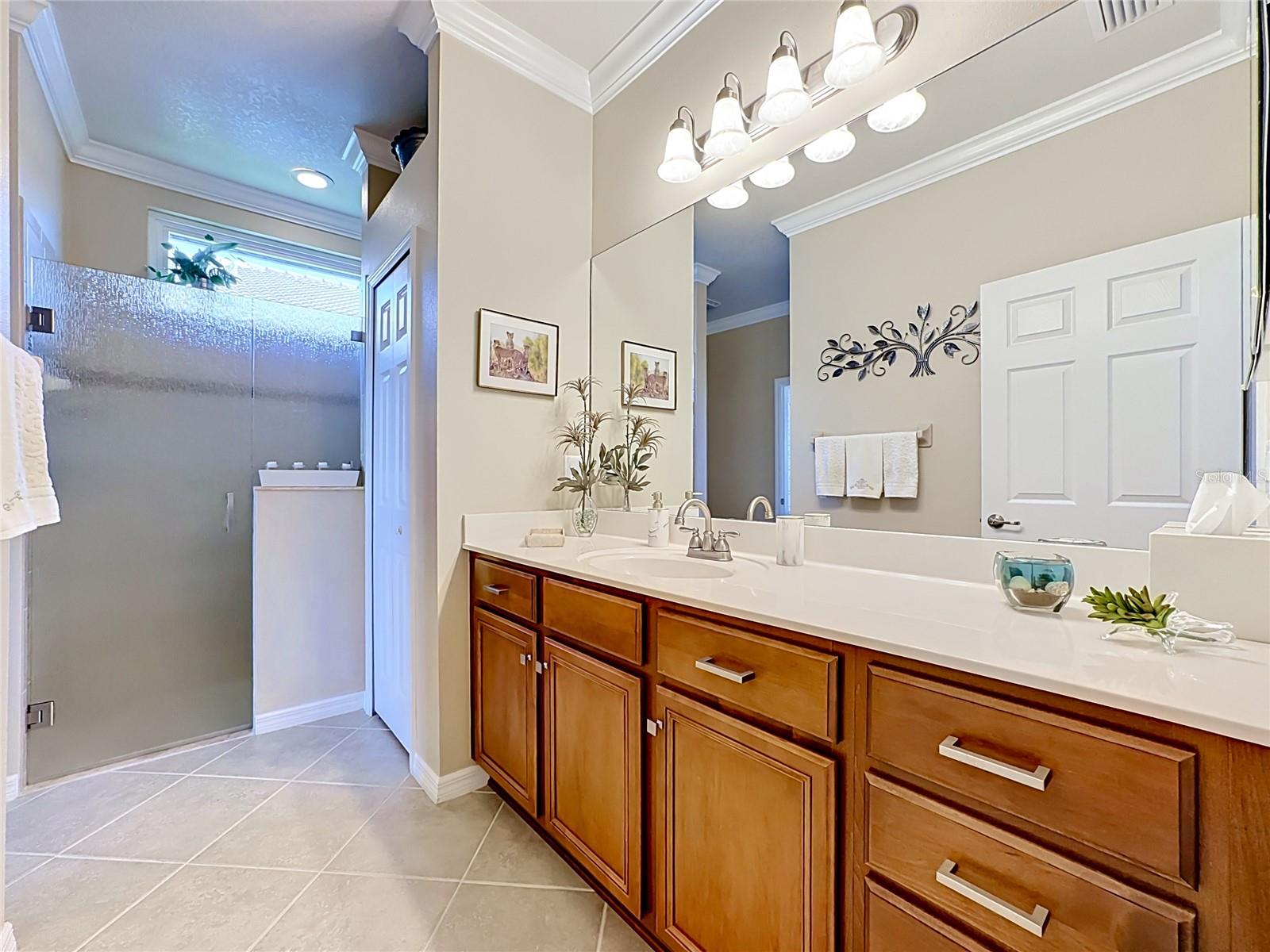 VENETIAN FALLS PH 2 - Residential