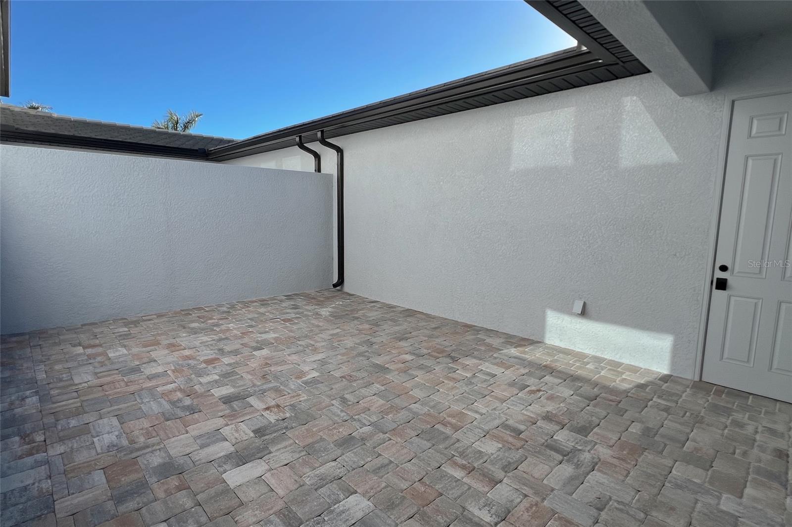 PALMERA AT WELLEN PARK - Residential