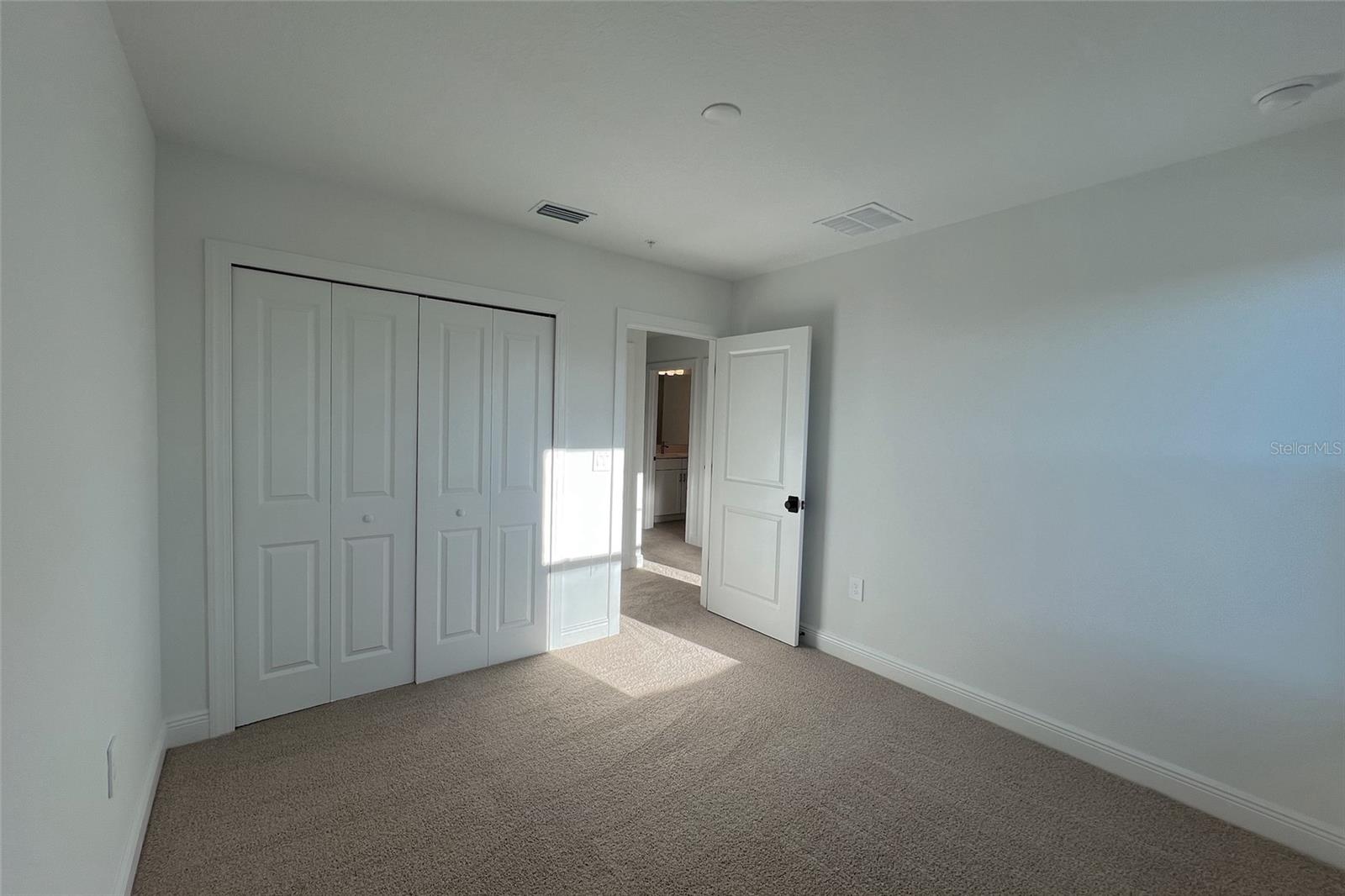 PALMERA AT WELLEN PARK - Residential