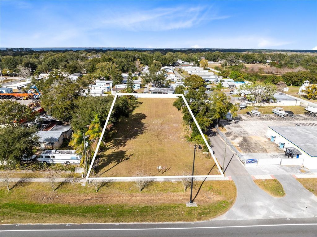 Photo of 326 E 13th Street, Saint Cloud, FL 34769 (MLS # S5143567)