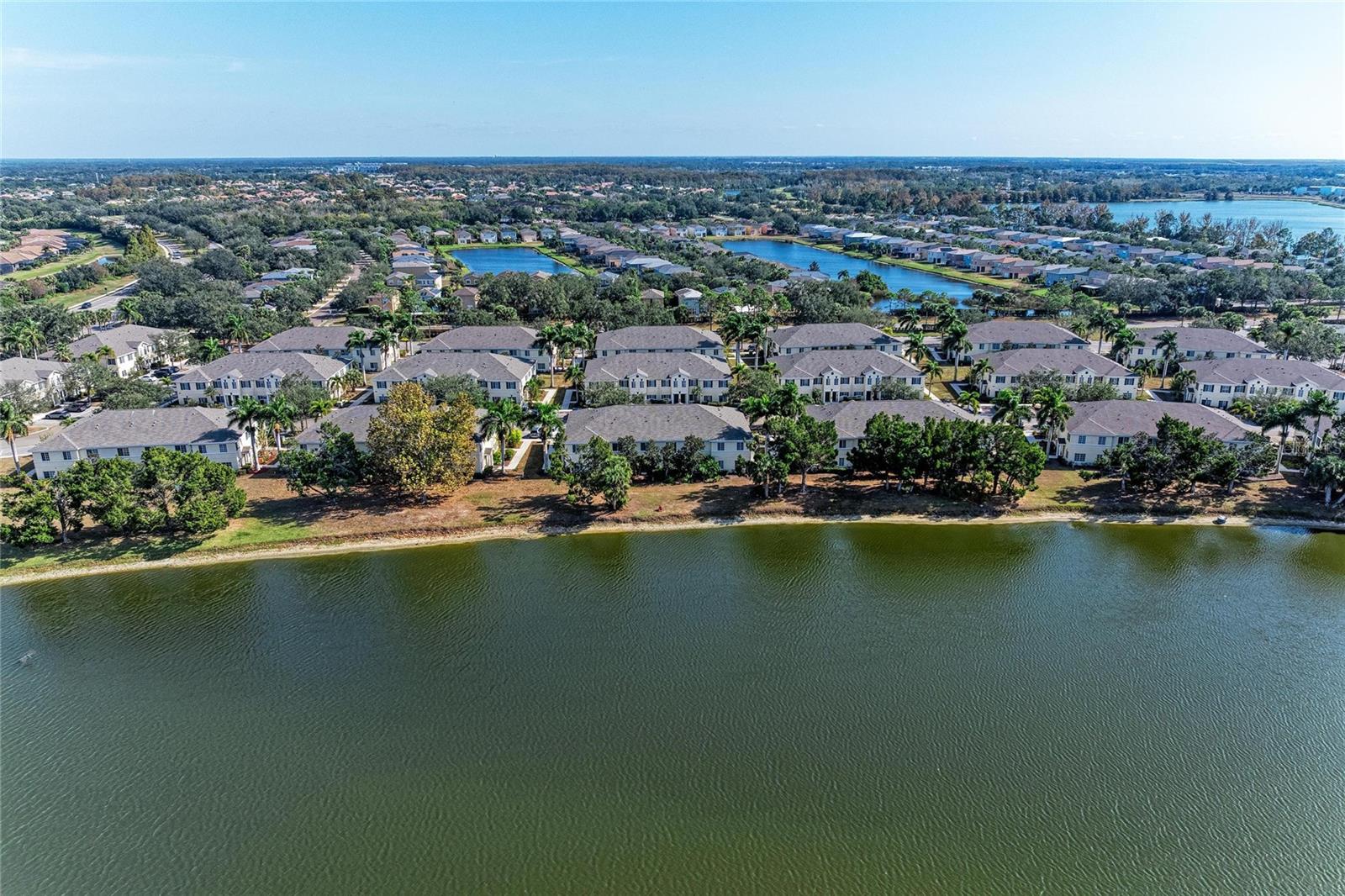 THE TWNHMS AT LIGHTHOUSE COVE IV - Residential