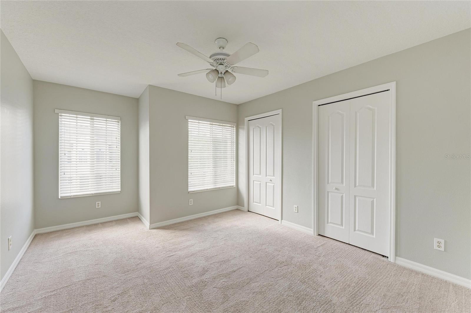 THE TWNHMS AT LIGHTHOUSE COVE IV - Residential