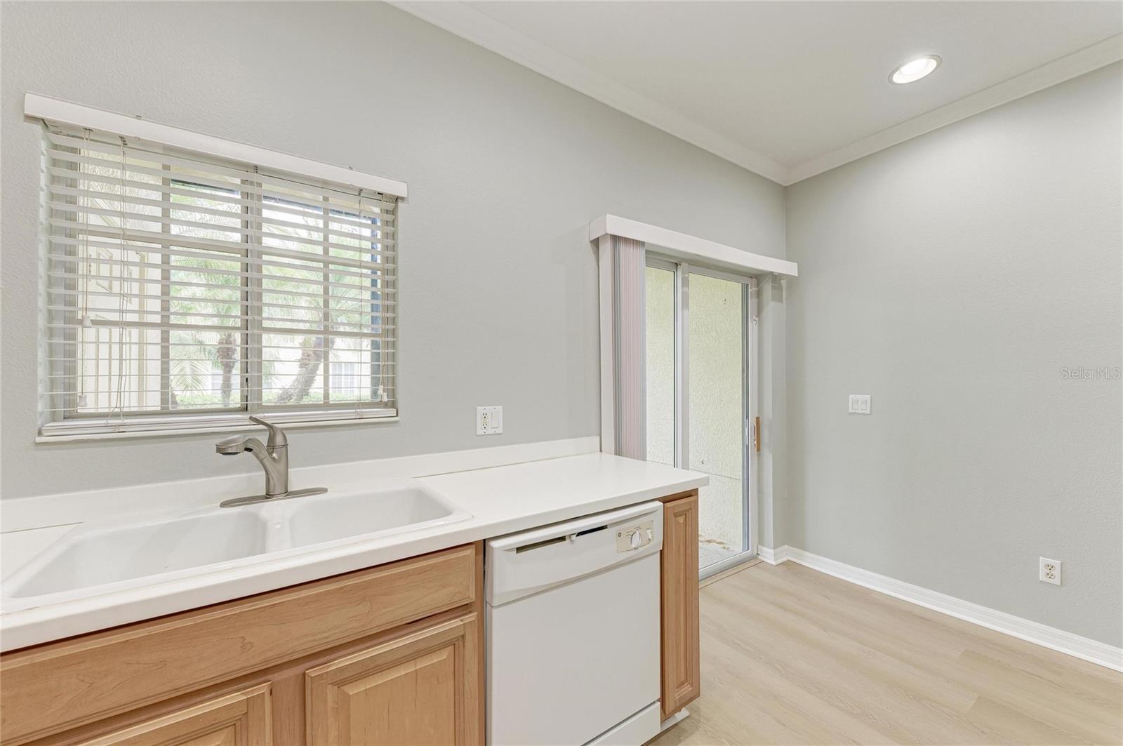 THE TWNHMS AT LIGHTHOUSE COVE IV - Residential