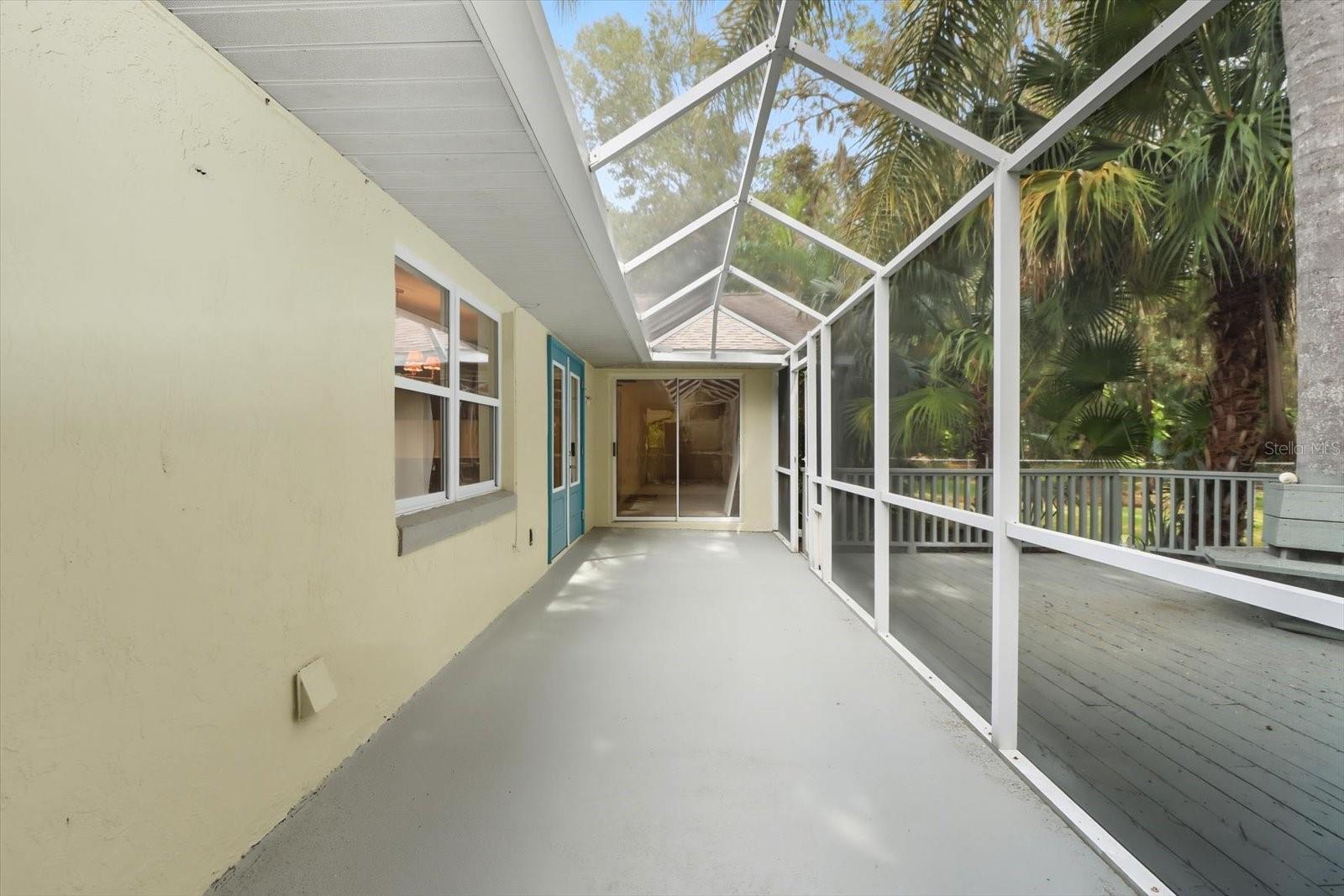 RIVERHAVEN VILLAGE - Residential