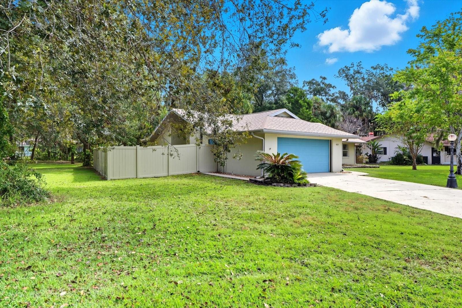 RIVERHAVEN VILLAGE - Residential