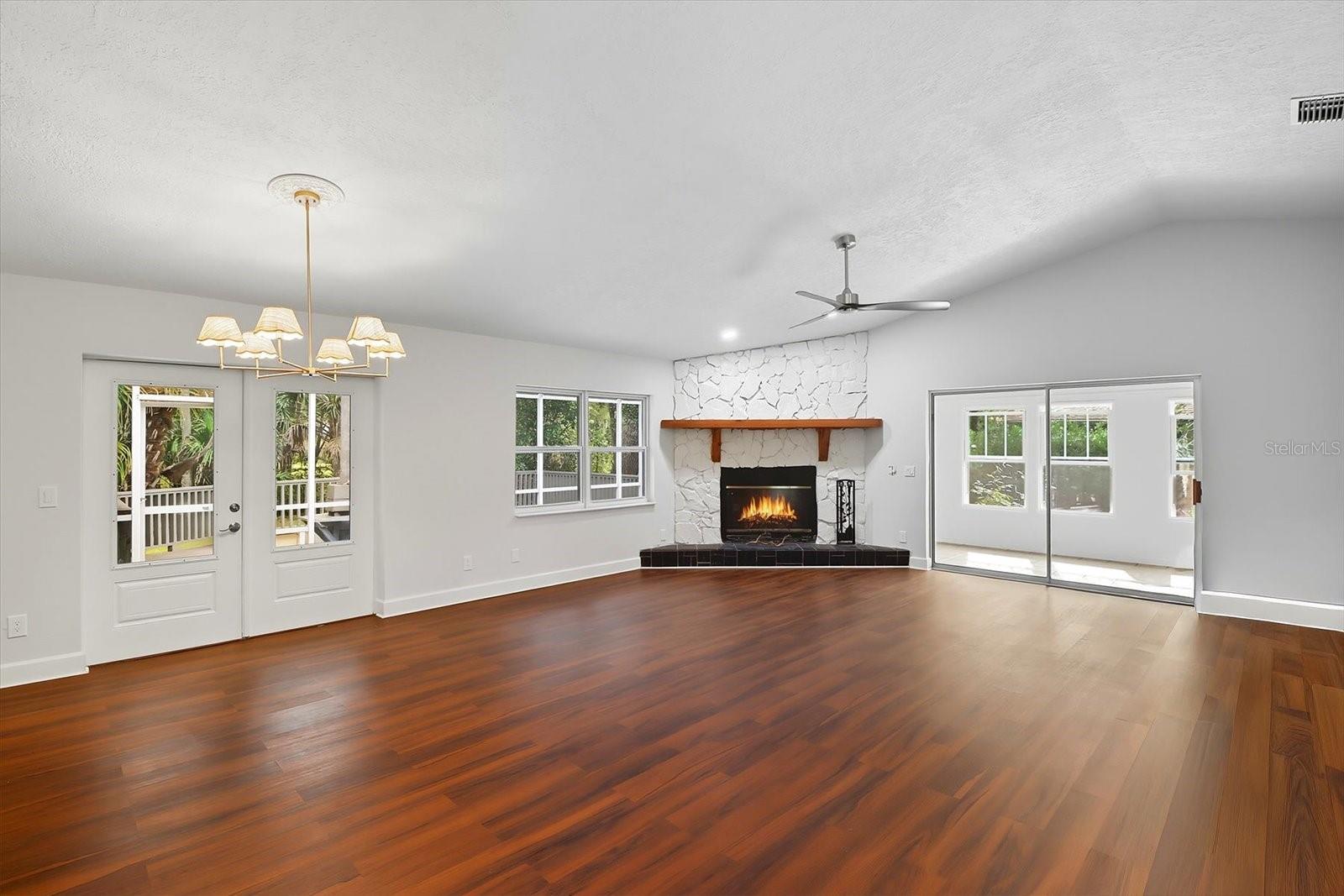 RIVERHAVEN VILLAGE - Residential