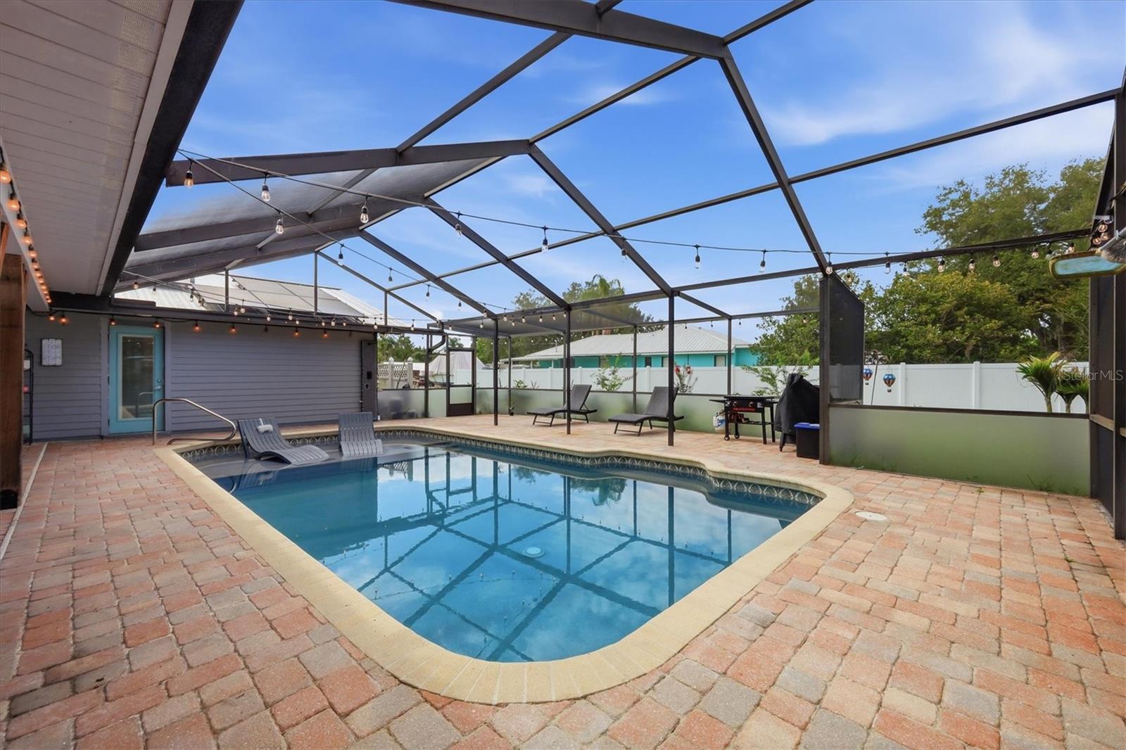 7714 N LEEWYNN DRIVE