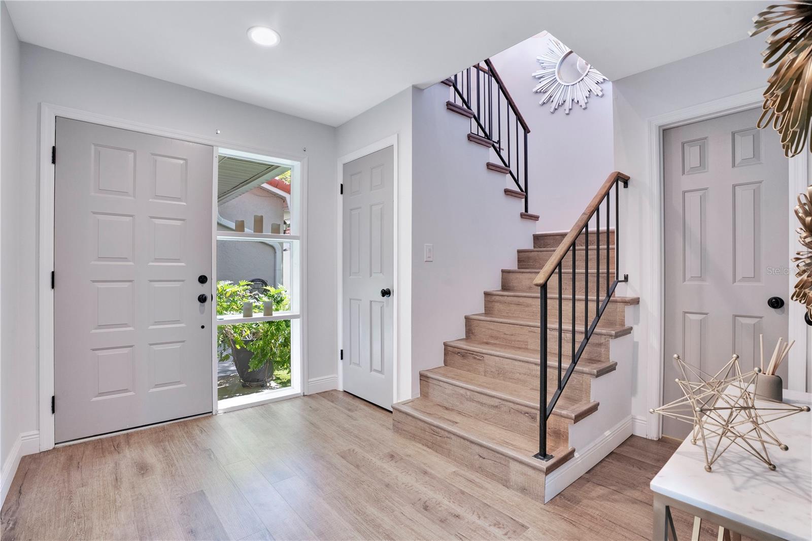 SANDPOINTE TWNHS SEC 04 - Residential