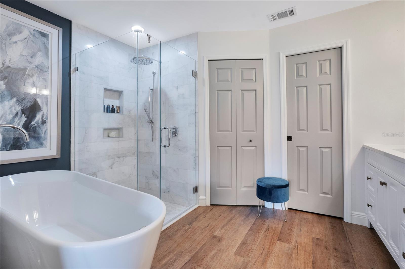 SANDPOINTE TWNHS SEC 04 - Residential