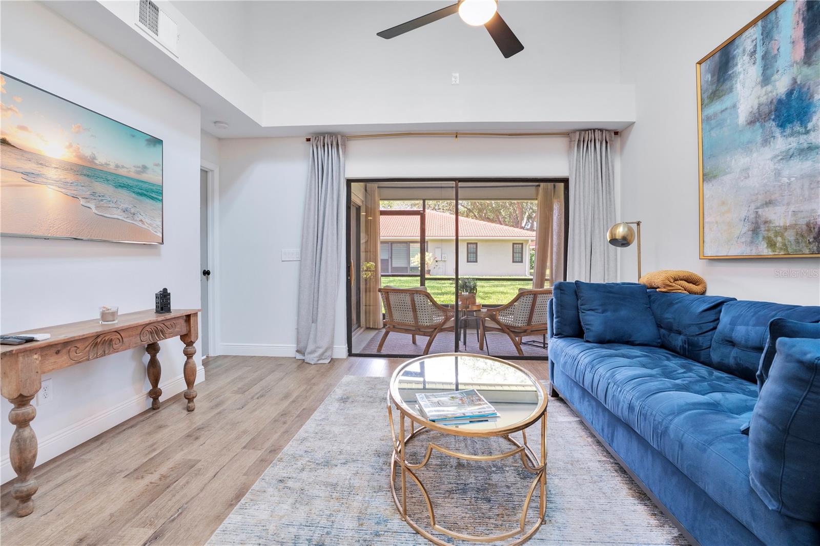 SANDPOINTE TWNHS SEC 04 - Residential