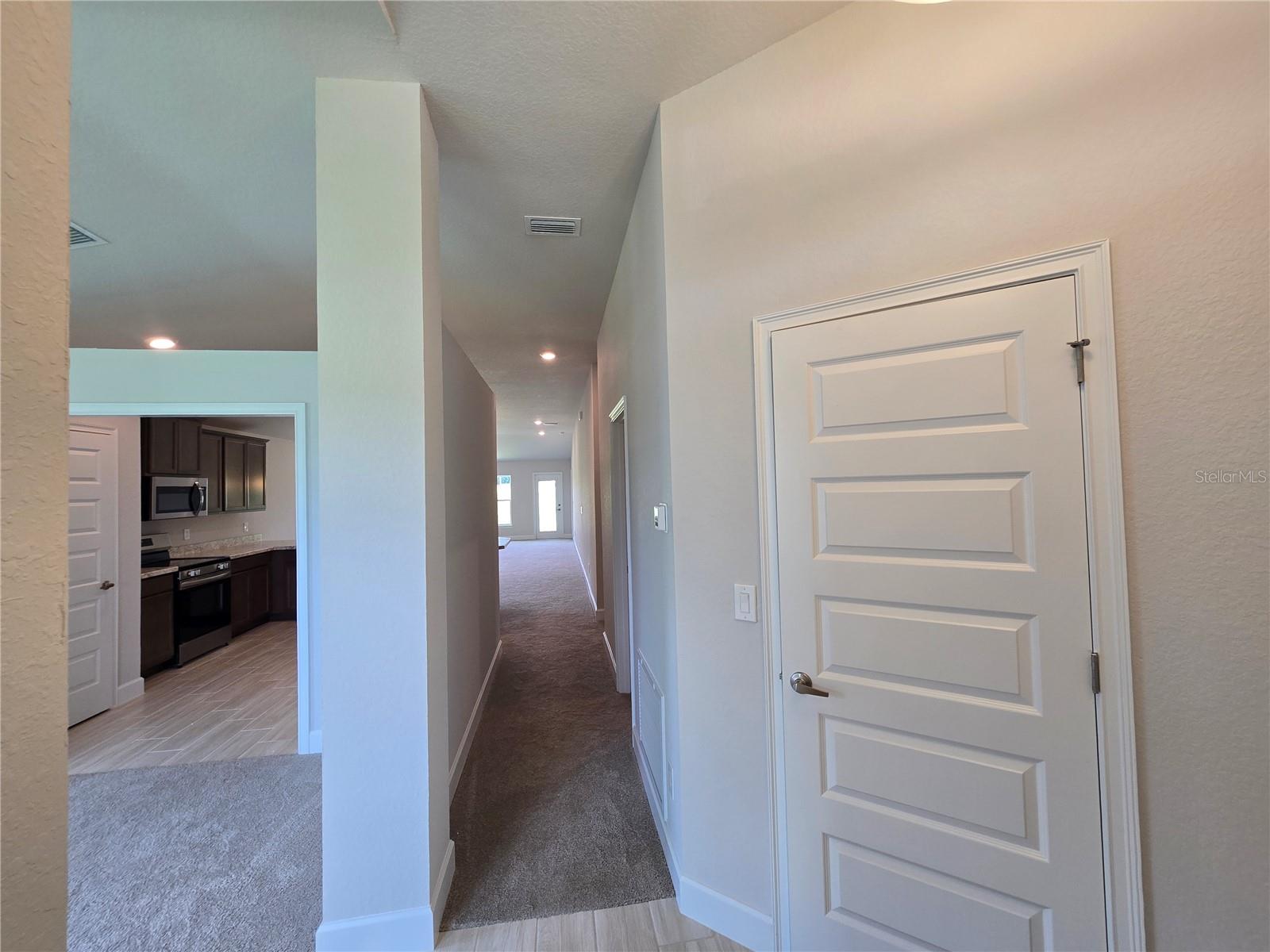 348 W REXFORD DRIVE