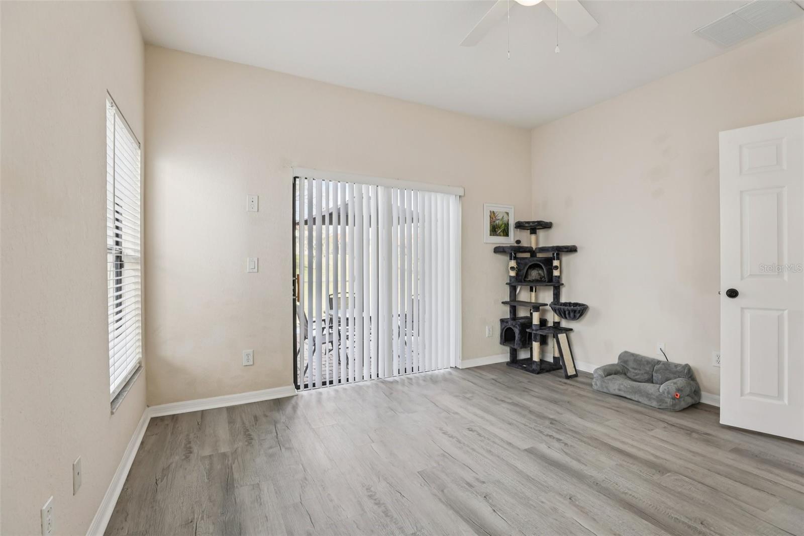 HIGH GROVE UNIT 1 - Residential