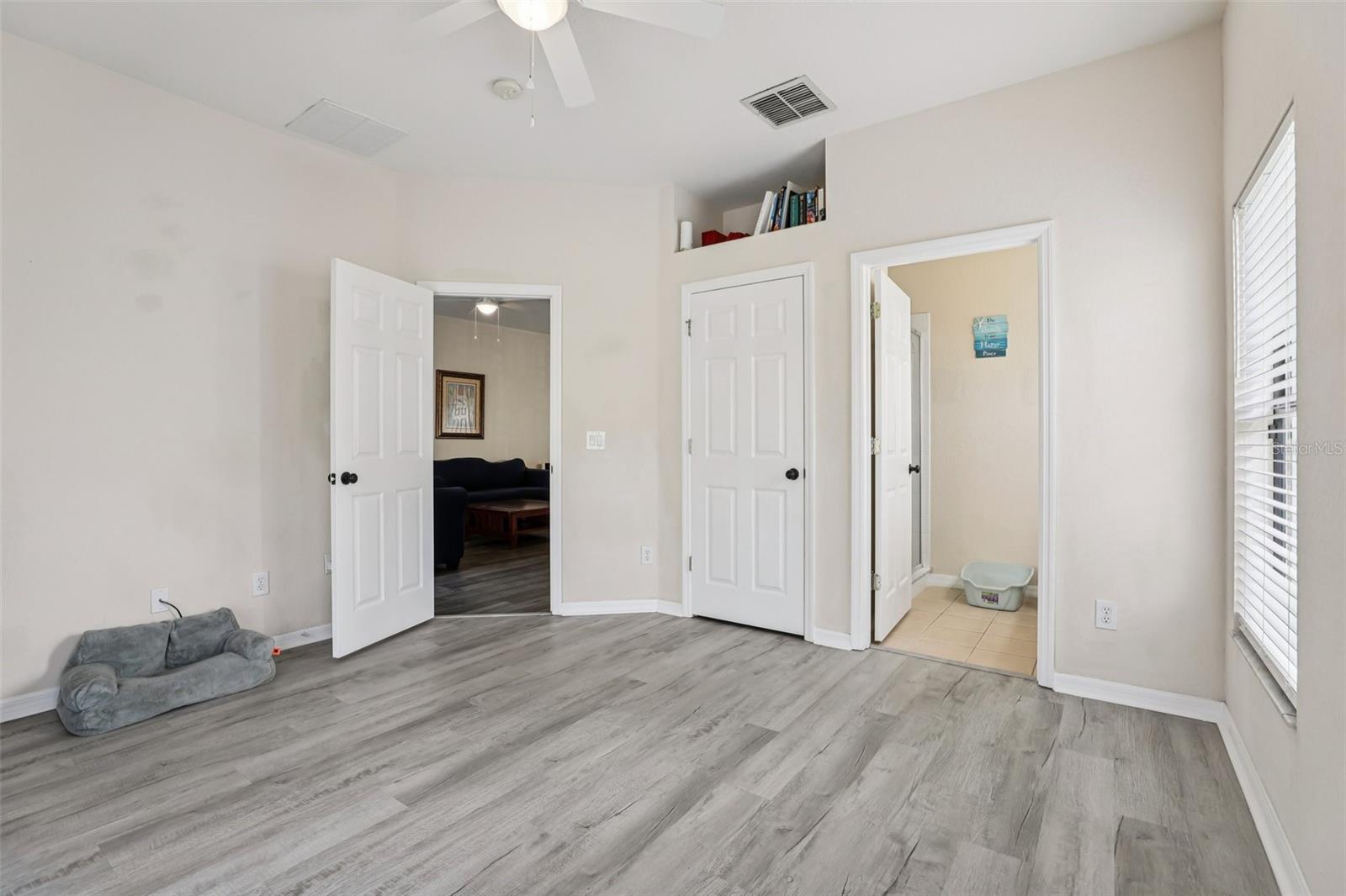 HIGH GROVE UNIT 1 - Residential