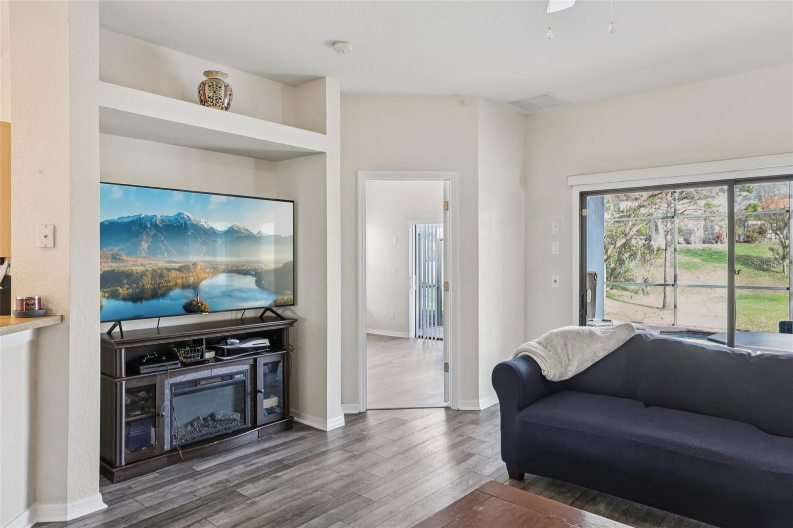 HIGH GROVE UNIT 1 - Residential