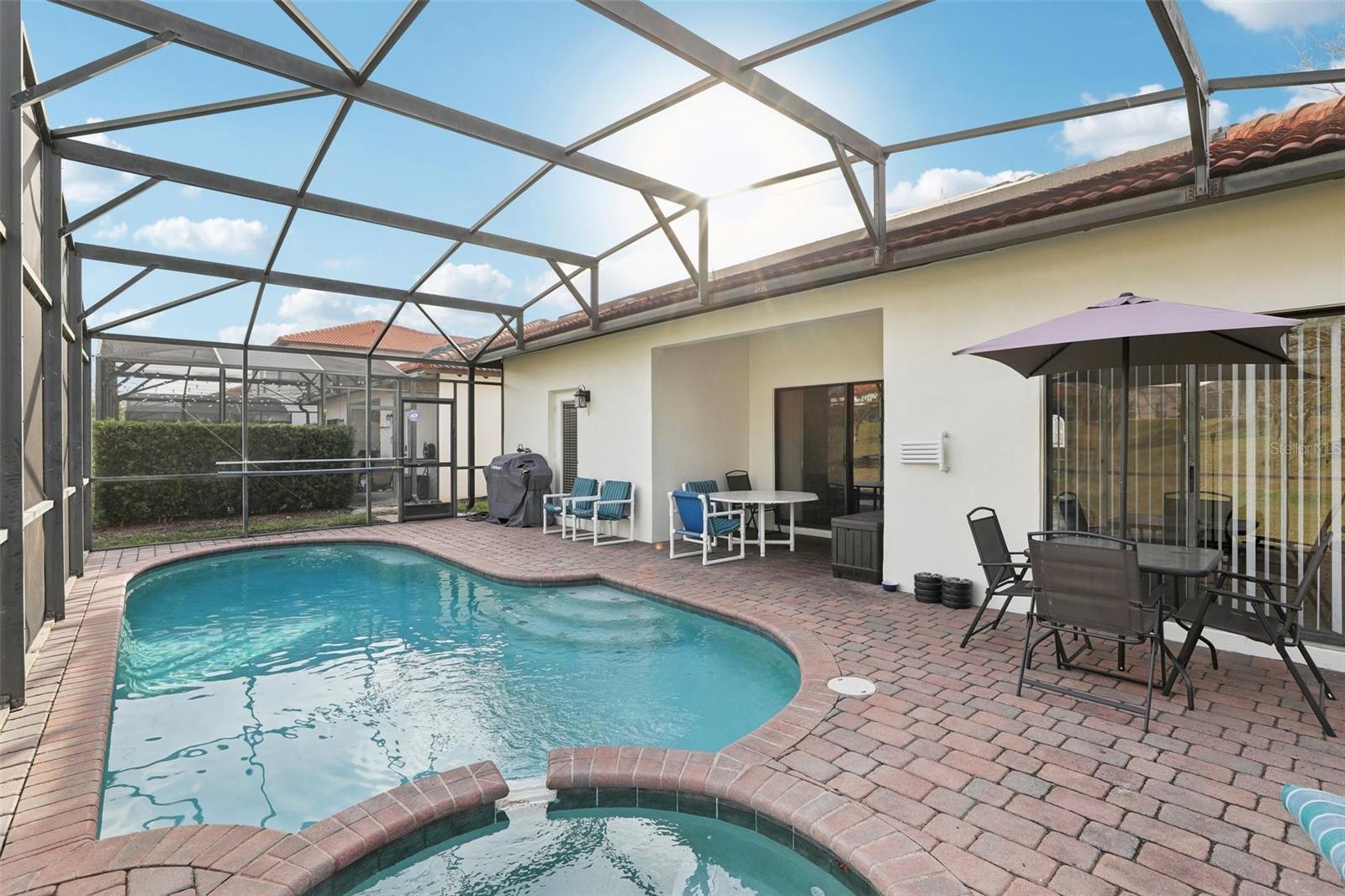 HIGH GROVE UNIT 1 - Residential