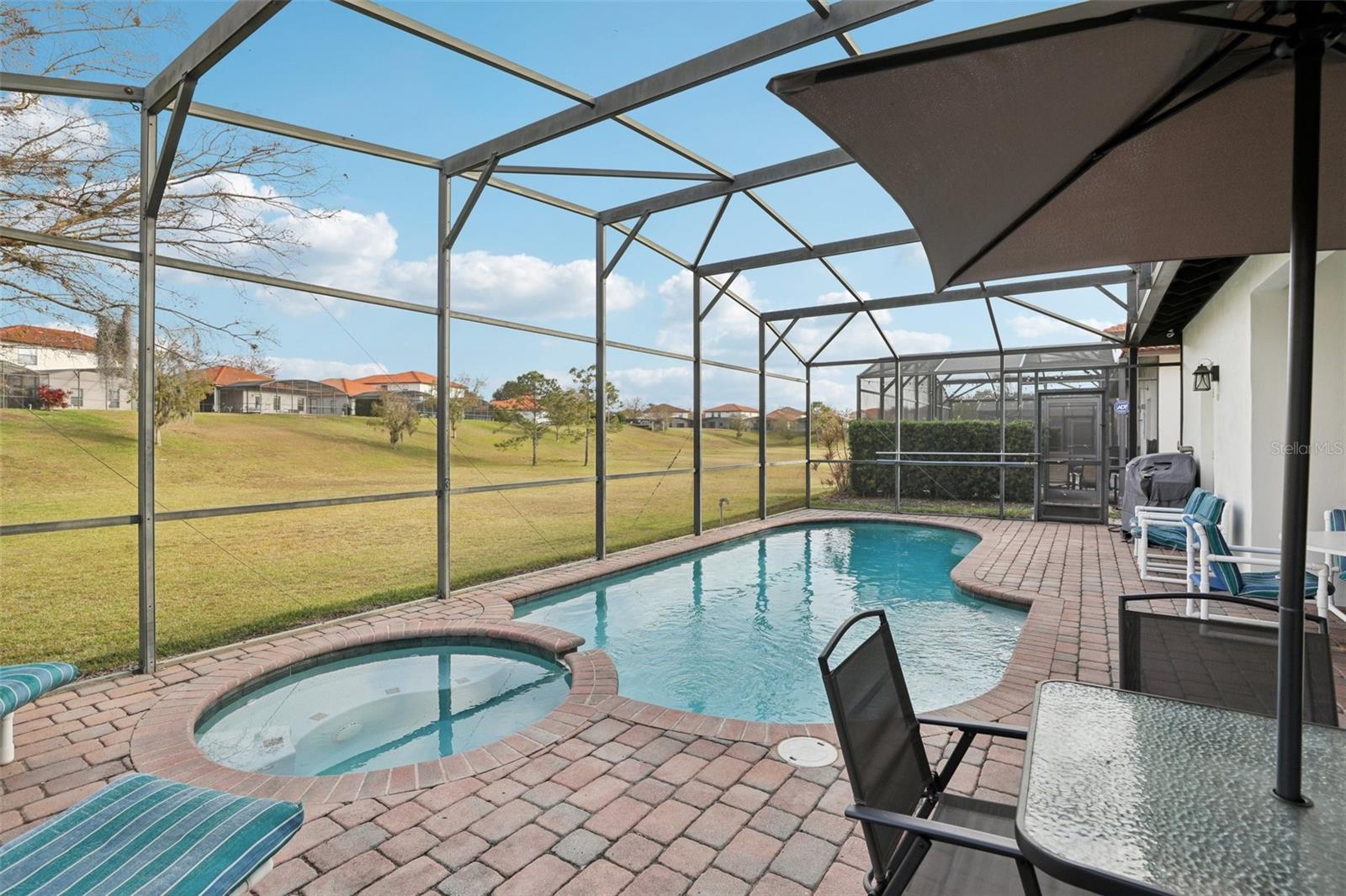 HIGH GROVE UNIT 1 - Residential