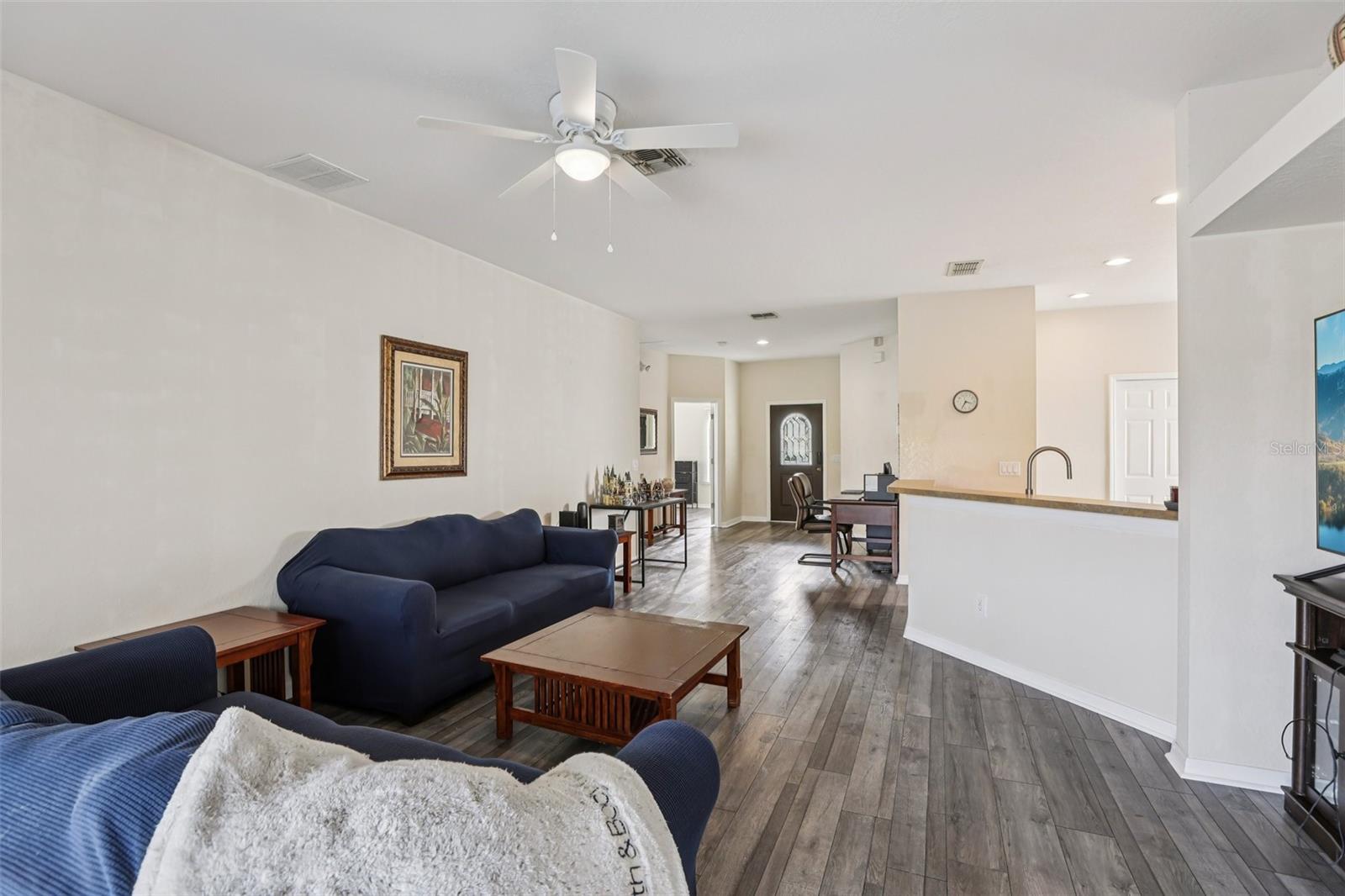 HIGH GROVE UNIT 1 - Residential