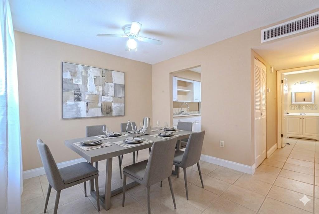 ROYAL ARMS CONDO - Residential