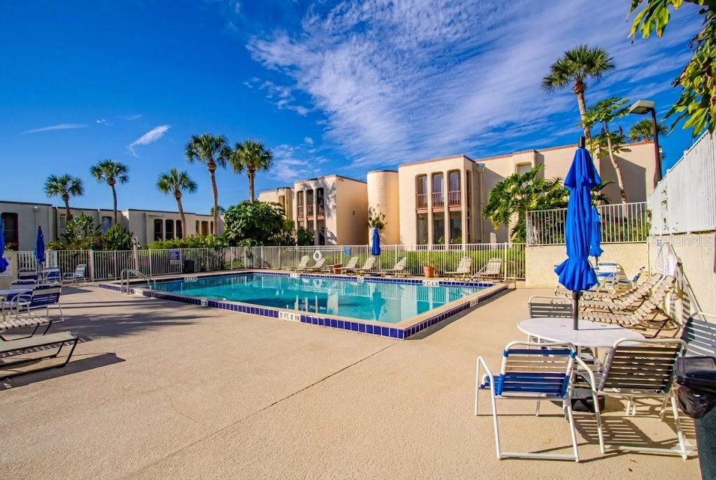 ROYAL ARMS CONDO - Residential