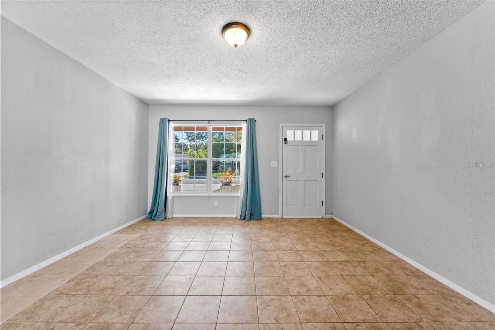 LAKEVIEW ESTATES 1ST ADD - Residential