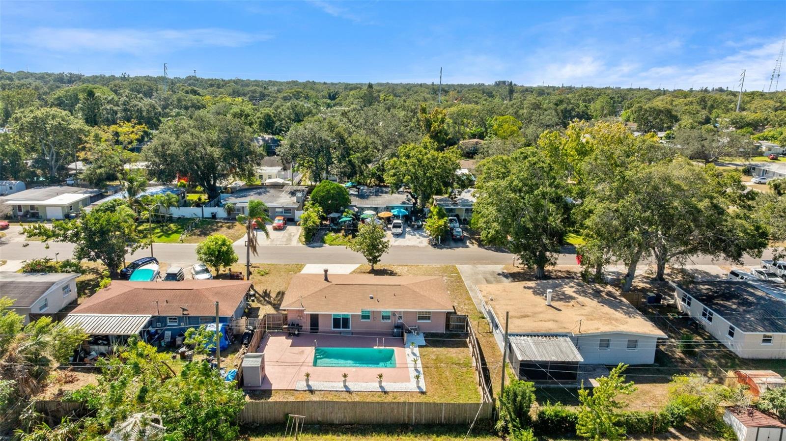 LAKEVIEW ESTATES 1ST ADD - Residential