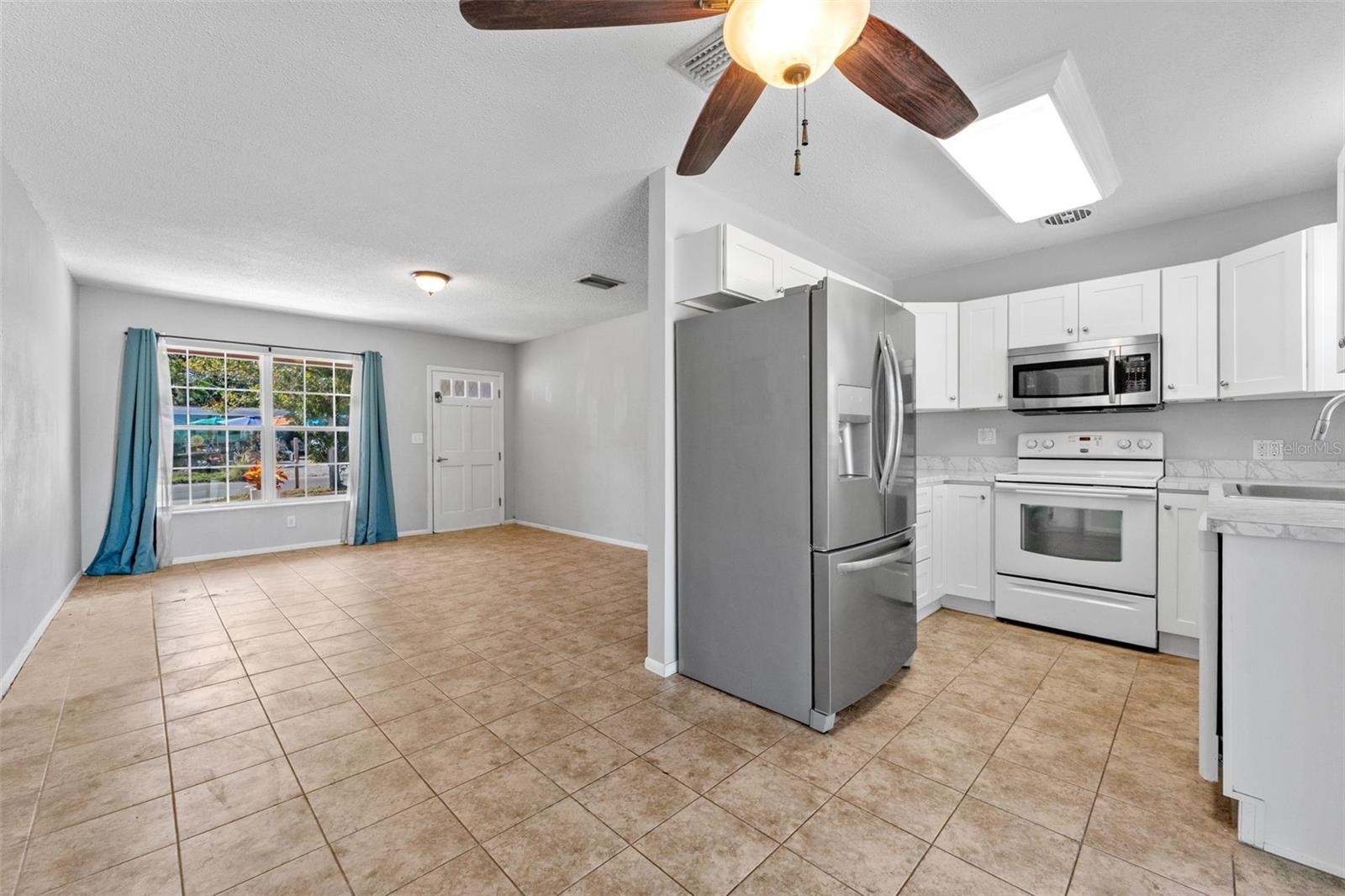 LAKEVIEW ESTATES 1ST ADD - Residential