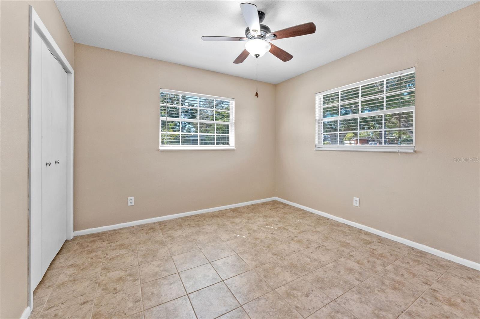 LAKEVIEW ESTATES 1ST ADD - Residential