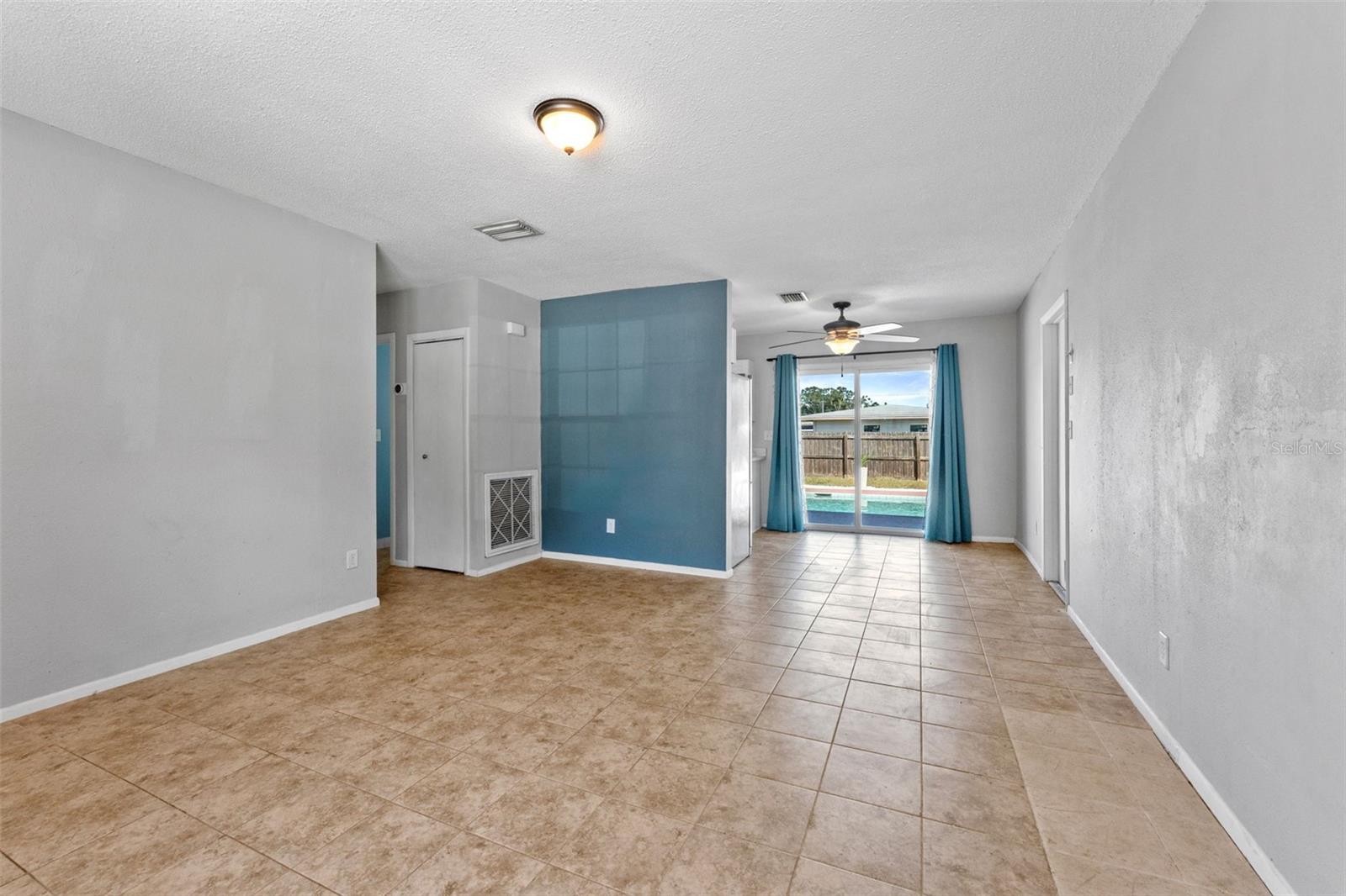 LAKEVIEW ESTATES 1ST ADD - Residential