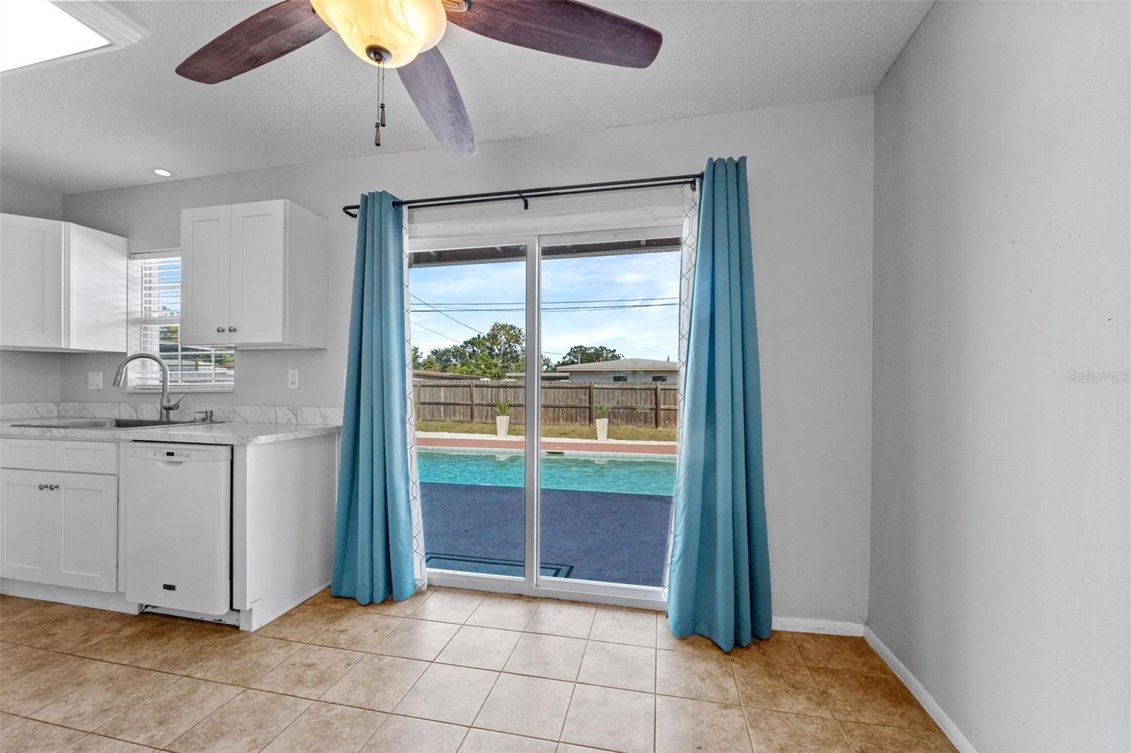 LAKEVIEW ESTATES 1ST ADD - Residential