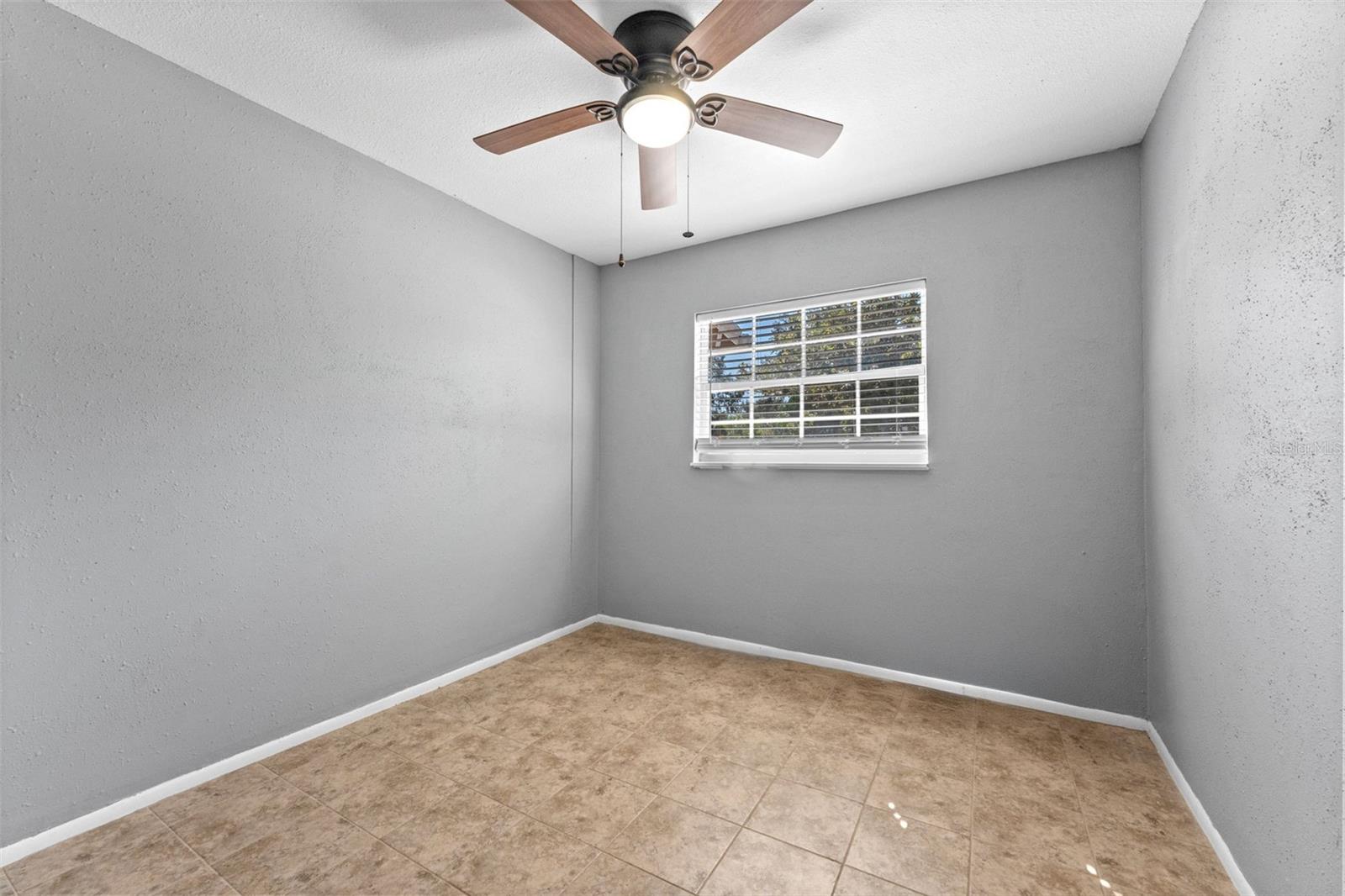 LAKEVIEW ESTATES 1ST ADD - Residential