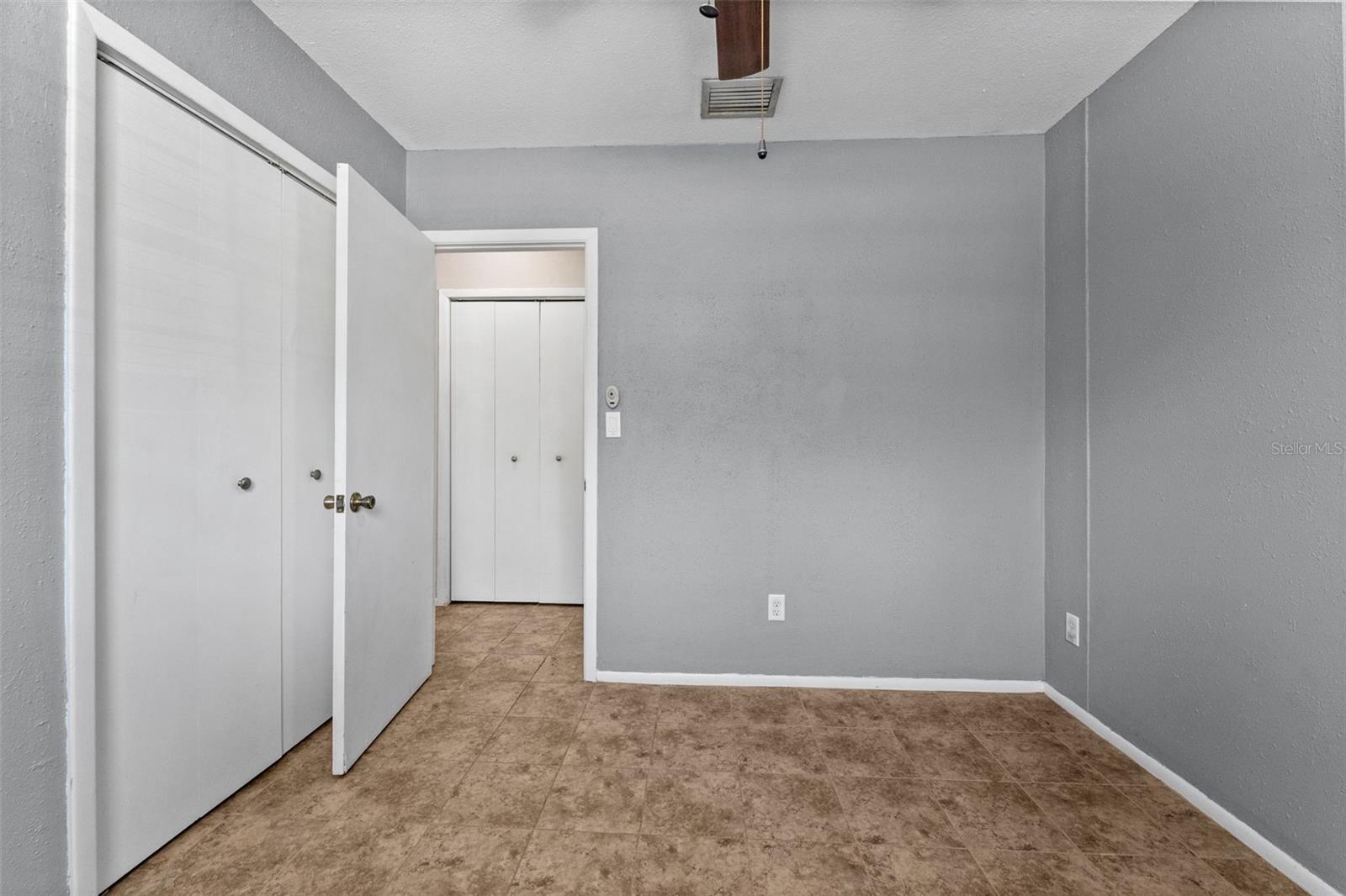 LAKEVIEW ESTATES 1ST ADD - Residential