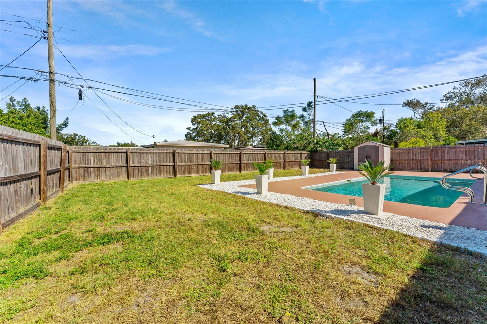 LAKEVIEW ESTATES 1ST ADD - Residential